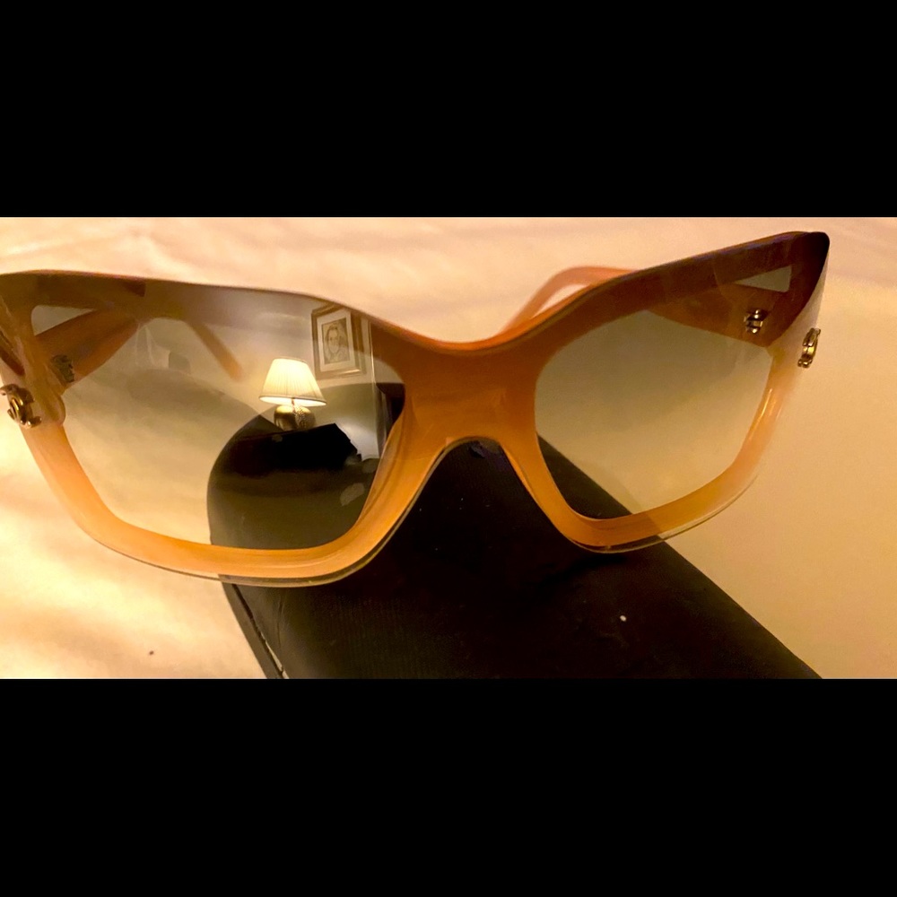 ✨Chanel Sunnies Authentic Sunglasses